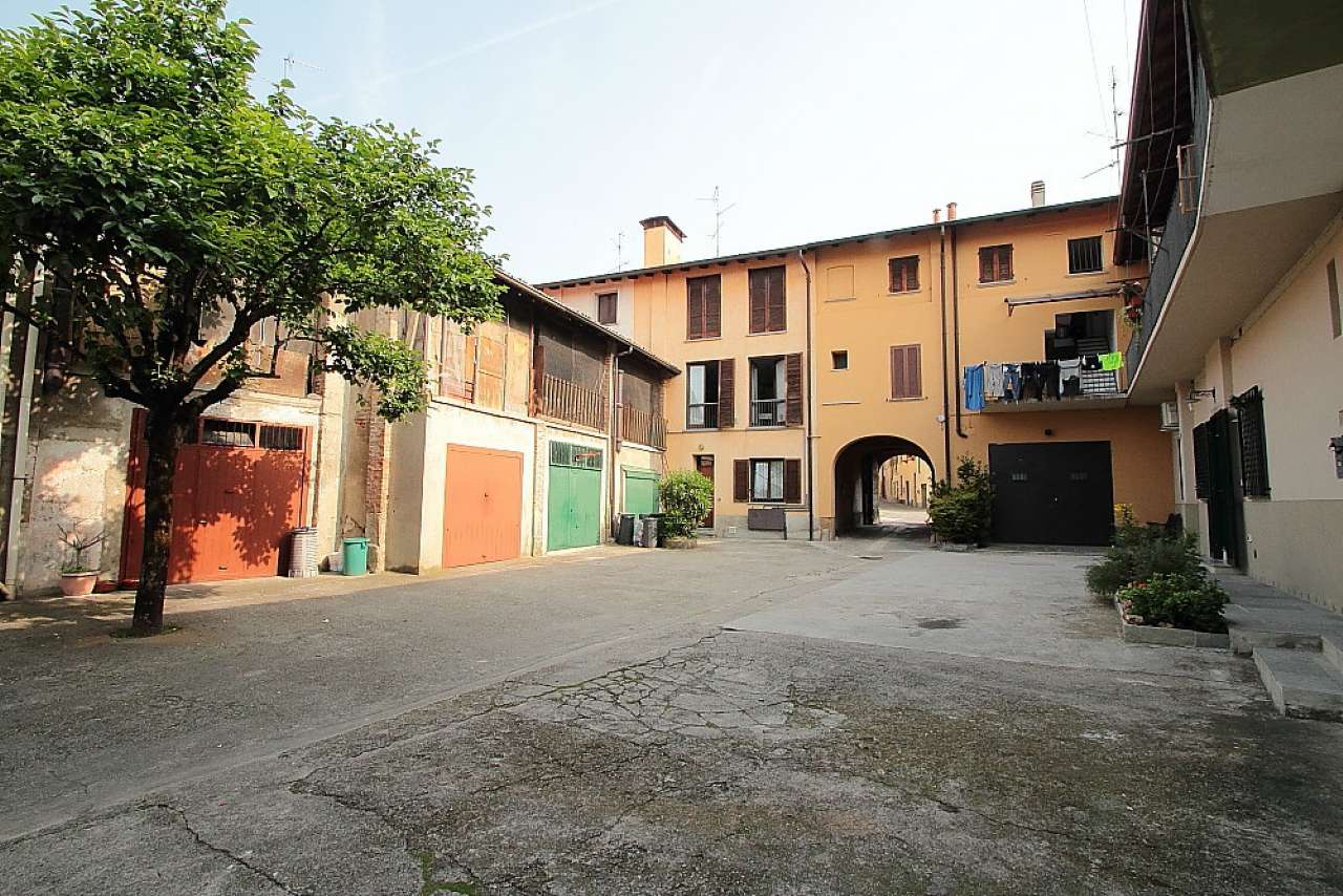 Appartamento LOMAGNA vendita   Della Chiesa Puntocasa Ronco sas di Aschieri Stefano & C.