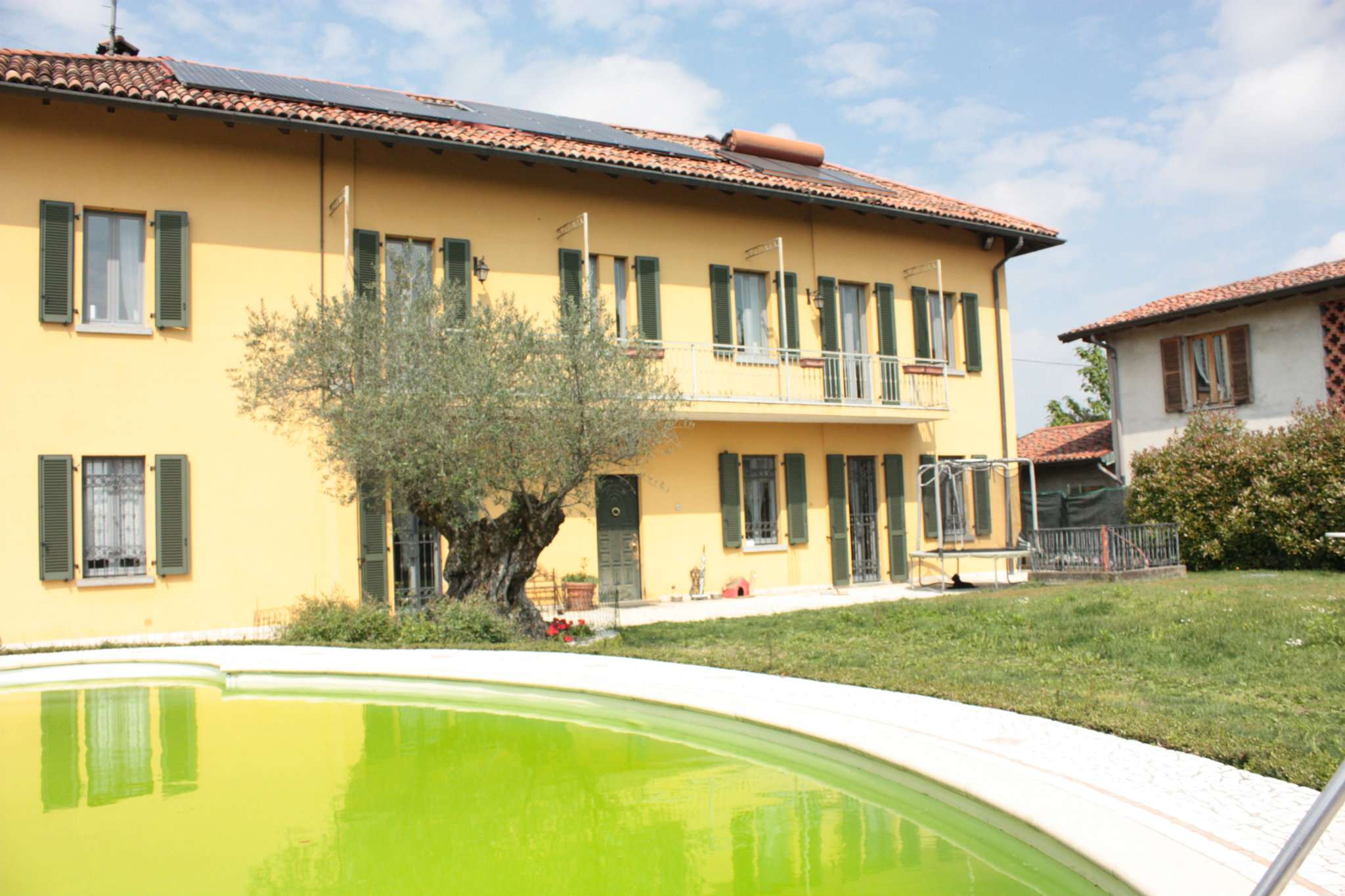 Villa Unifamiliare - Indipendente MERATE vendita   Buozzi Puntocasa Robbiate sas di Agosti Guendalina