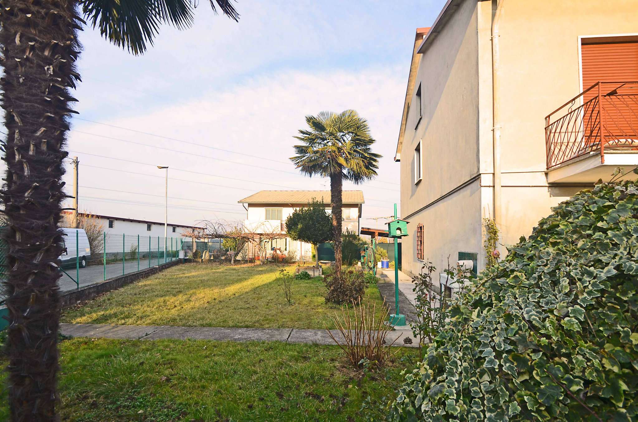 Villa Bifamiliare CORNATE D