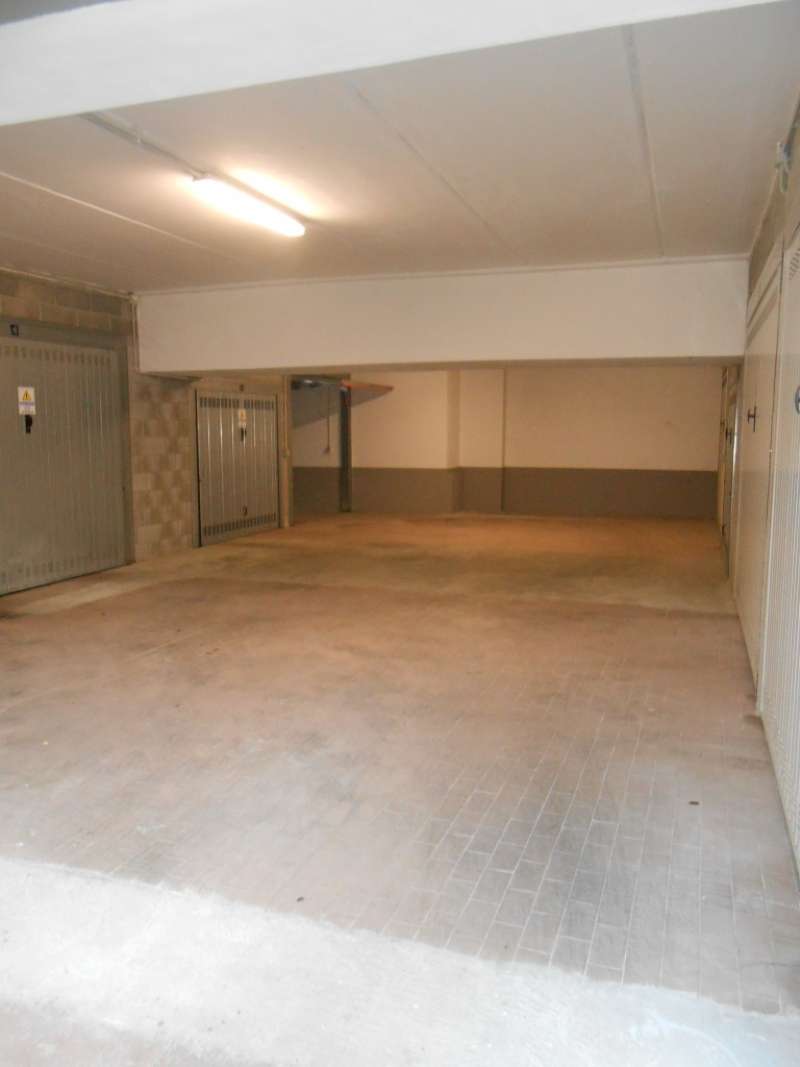 Box auto - Posto auto MILANO vendita  CORVETTO  CASAVOSTRA