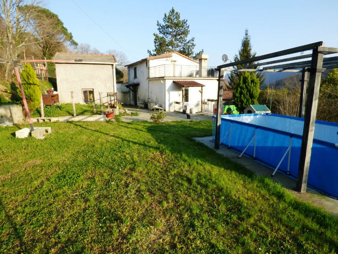 Villa Unifamiliare - Indipendente NEIRONE vendita   OGNIO FONTANABUONA IMMOBILIARE