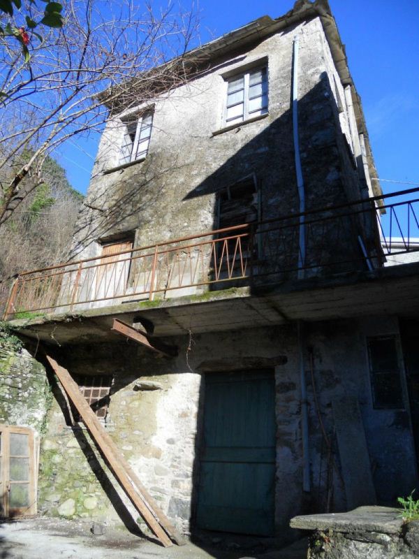 Rustico - Cascina SAN COLOMBANO CERTENOLI vendita   calvari FONTANABUONA IMMOBILIARE