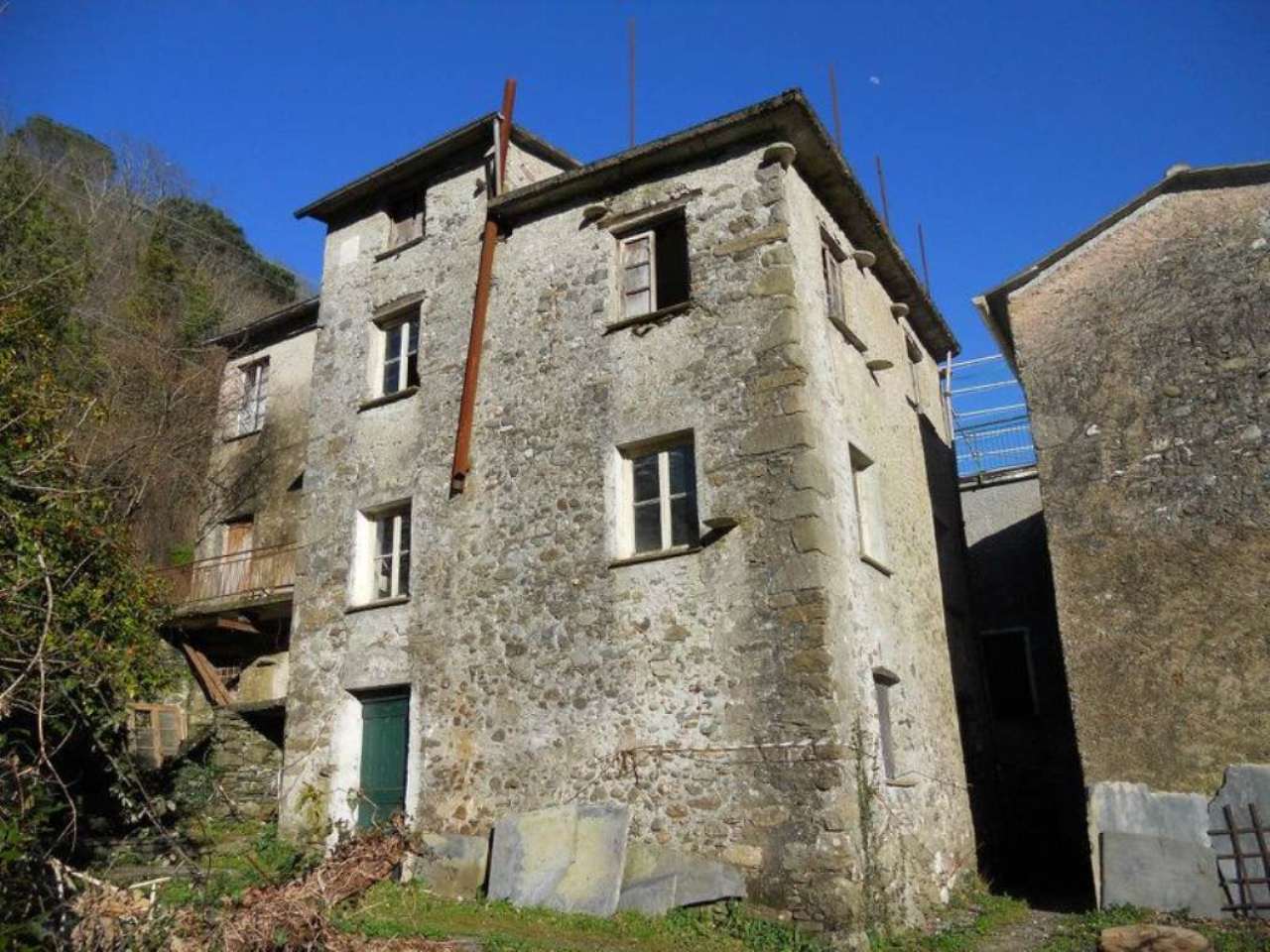 Rustico - Cascina SAN COLOMBANO CERTENOLI vendita   calvari FONTANABUONA IMMOBILIARE