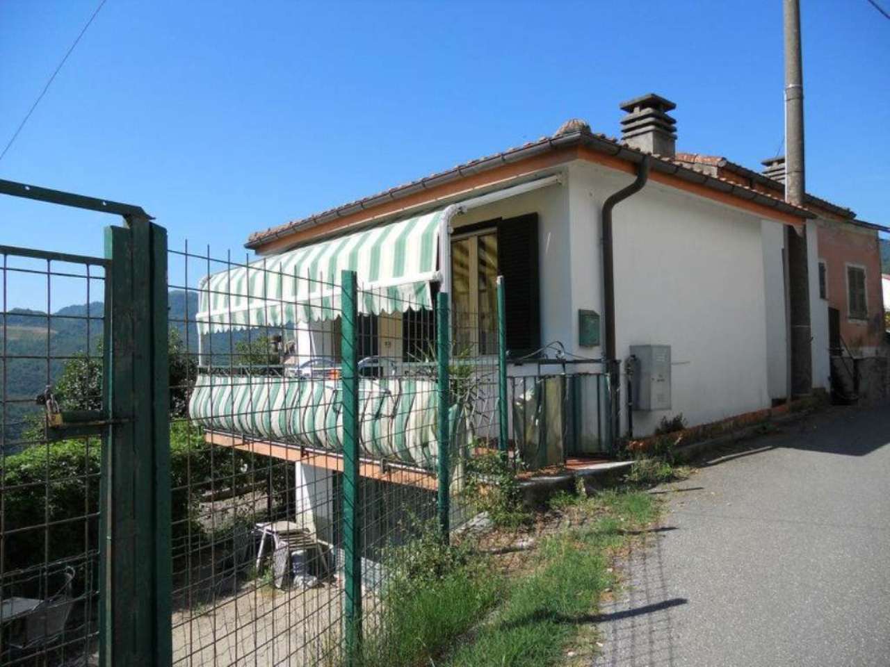 Villa Unifamiliare - Indipendente LUMARZO vendita   Lumarzo FONTANABUONA IMMOBILIARE