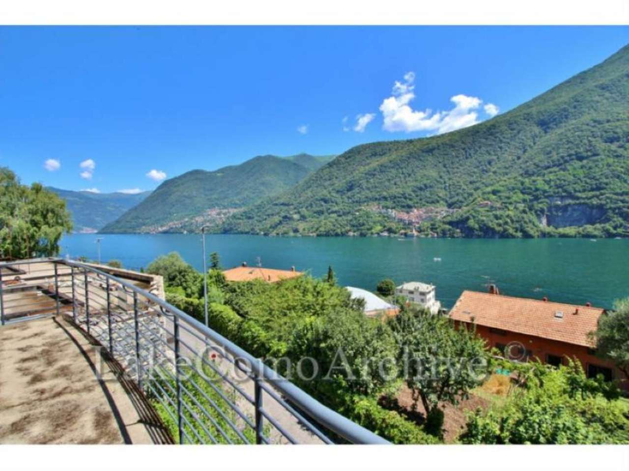 Villa Unifamiliare - Indipendente LAGLIO vendita    Holiday Property Solutions Immobiliare