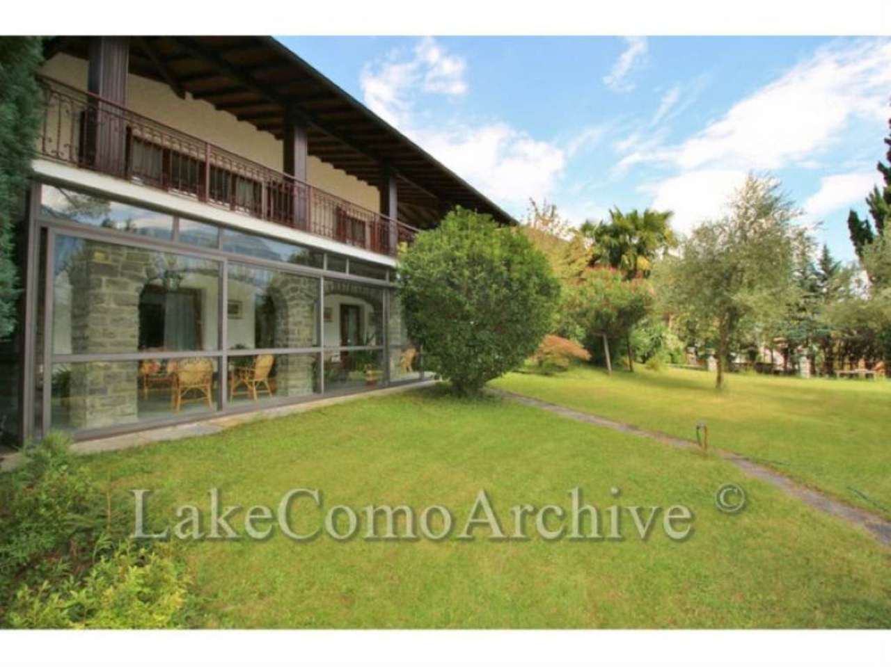 Villa CARLAZZO vendita    Holiday Property Solutions Immobiliare