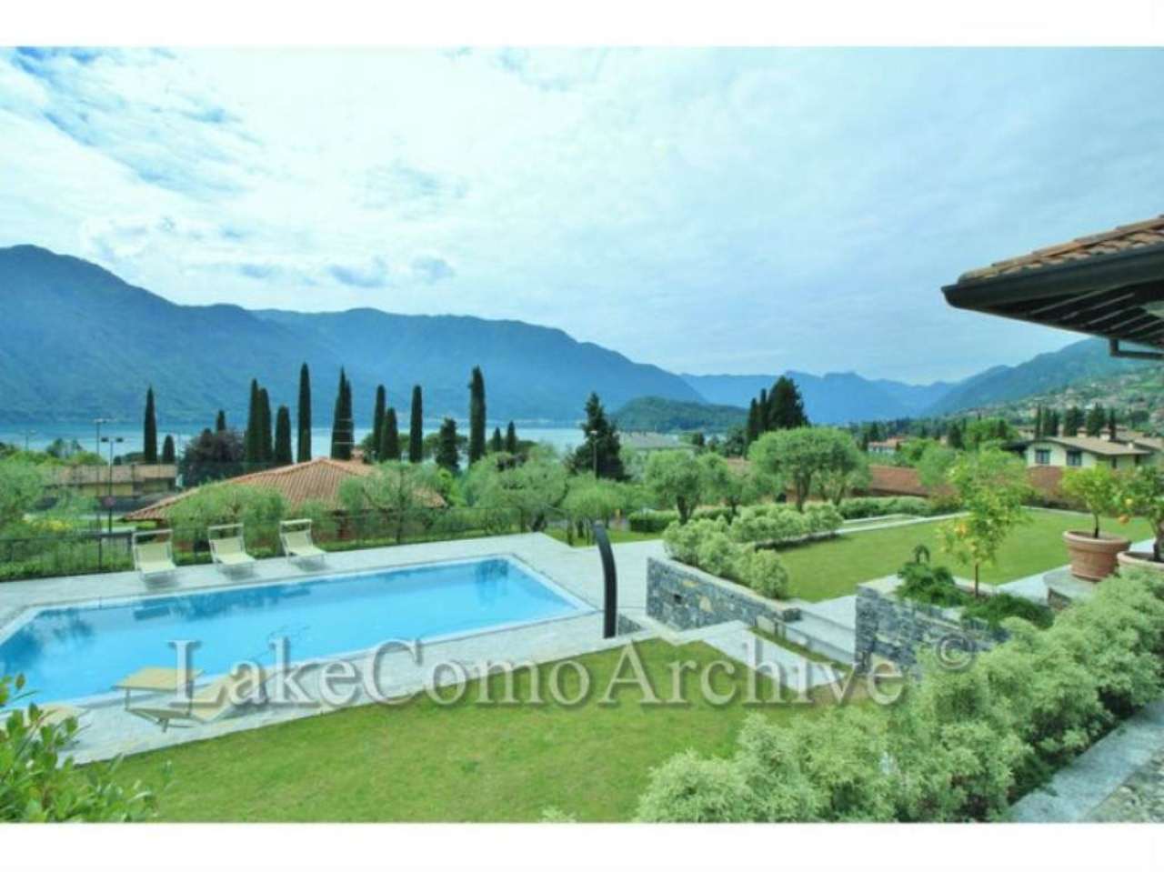 Villa MENAGGIO vendita    Holiday Property Solutions Immobiliare