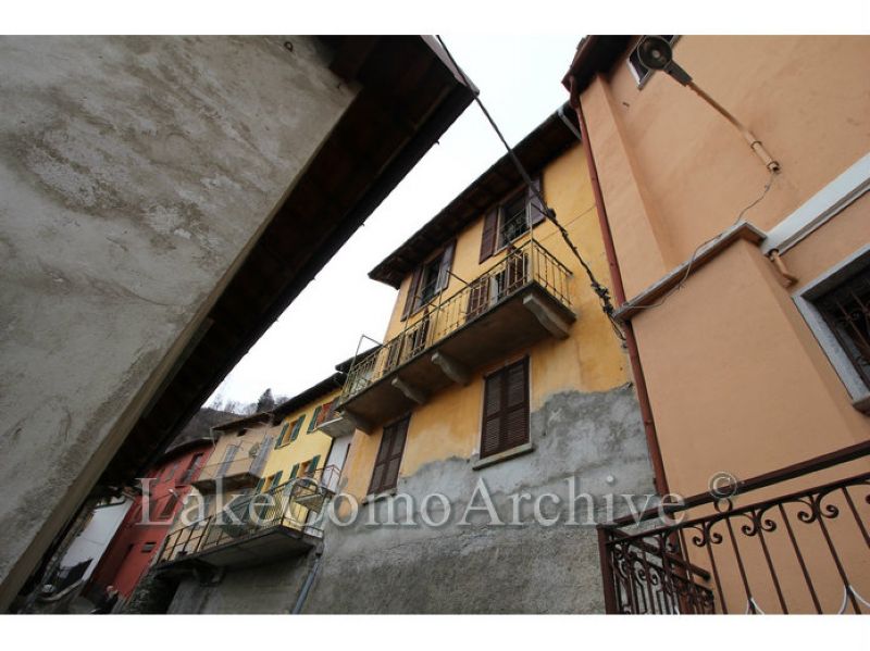 Stabile intero - Palazzo PLESIO vendita    Holiday Property Solutions Immobiliare