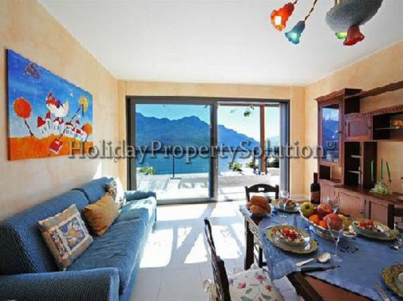 Appartamento DOMASO vendita    Holiday Property Solutions Immobiliare