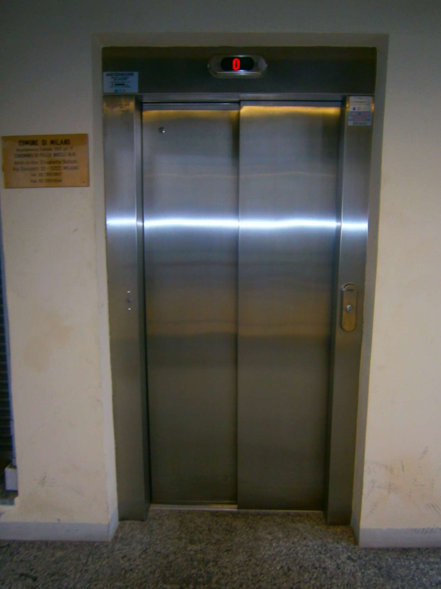 Box auto - Posto auto MILANO vendita  BUENOS AIRES  Immobilsistem sas