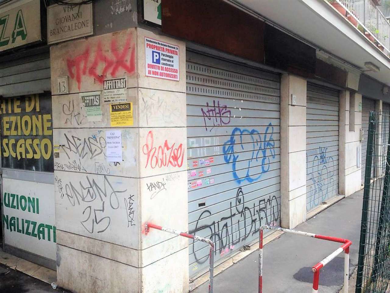 Negozio - Loc.Com. ROMA vendita  PIGNETO Antonio Raimondi Tre Effe Immobiliare