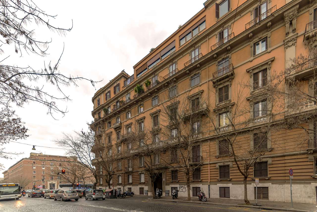 Appartamento ROMA vendita  PRATI Crescenzio HALLBERG REAL ESTATE