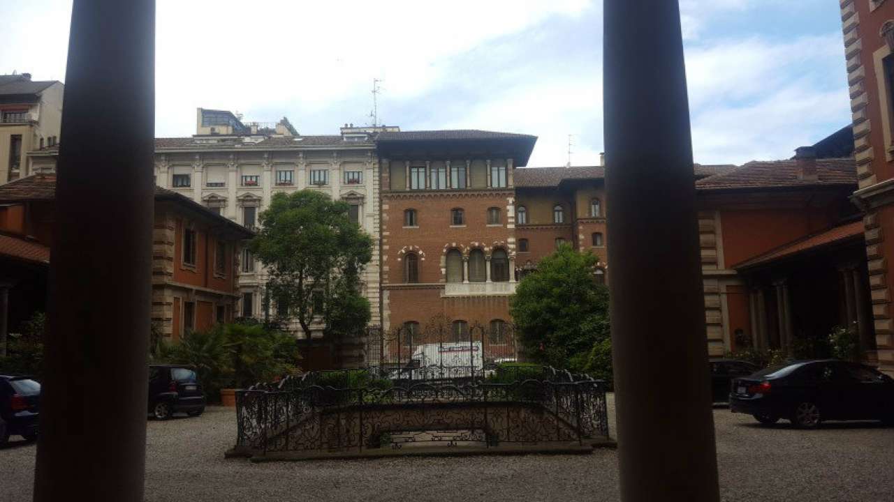 Ufficio - Loc.Com. MILANO affitto  CENTRO STORICO Sant'Ambrogio HALLBERG REAL ESTATE