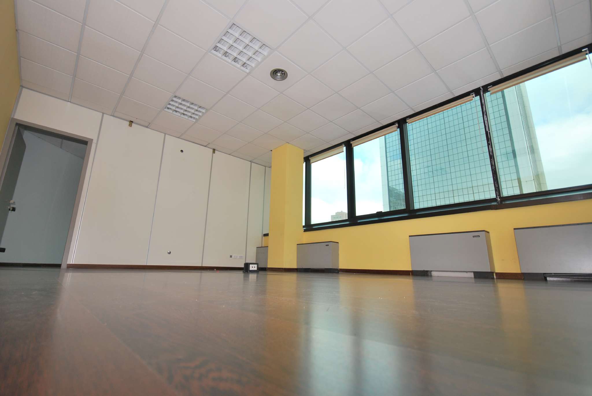 Ufficio - Loc.Com. GENOVA affitto  SAMPIERDARENA Pietro Chiesa CA.SA. sas intermediazioni immobiliari