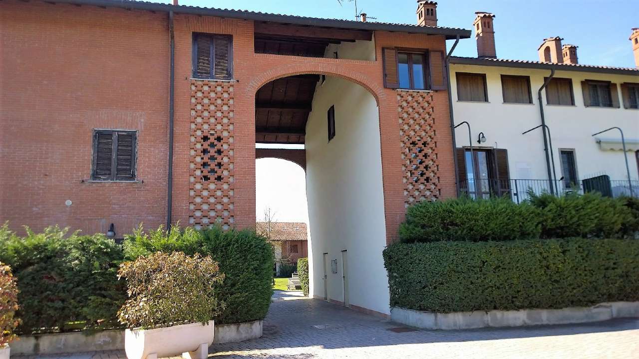 Appartamento TREZZANO SUL NAVIGLIO vendita   Morona Dott.ssa Paola Silanos - Consulenze Immobiliari