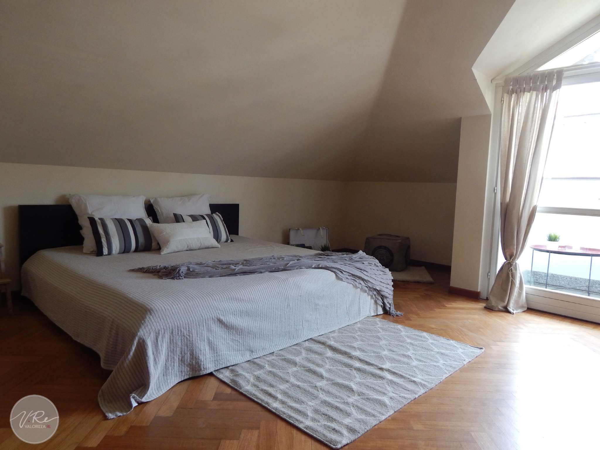  torino affitto quart: precollina regina studio immobiliare