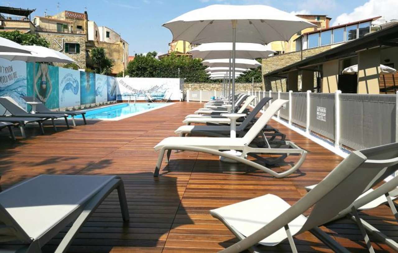  santo stefano al mare vendita quart:  regina studio immobiliare