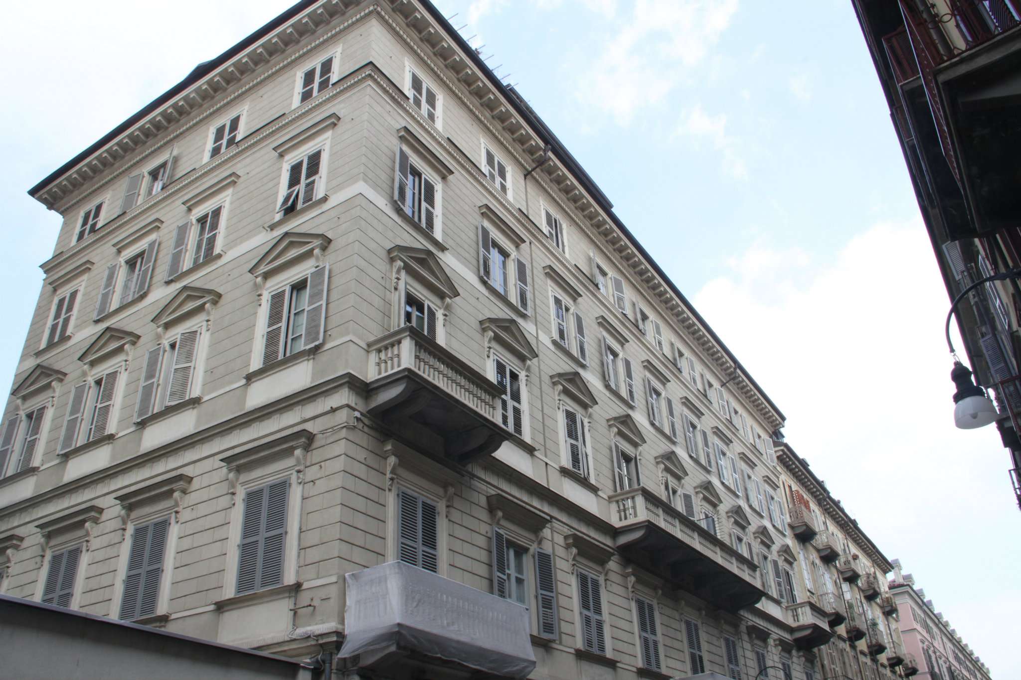  torino vendita quart: centro regina studio immobiliare