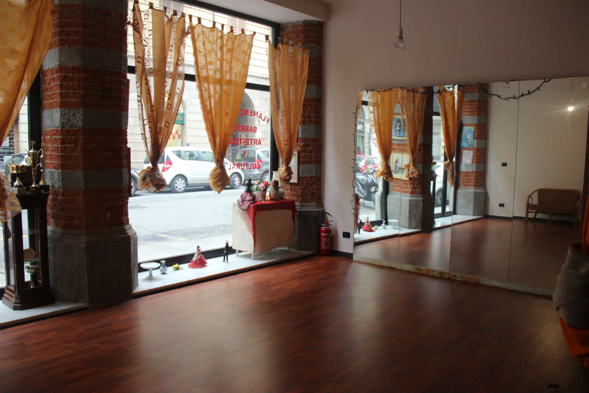 Negozio - Loc.Com. TORINO vendita  CENTRO San Quintino Regina Studio Immobiliare