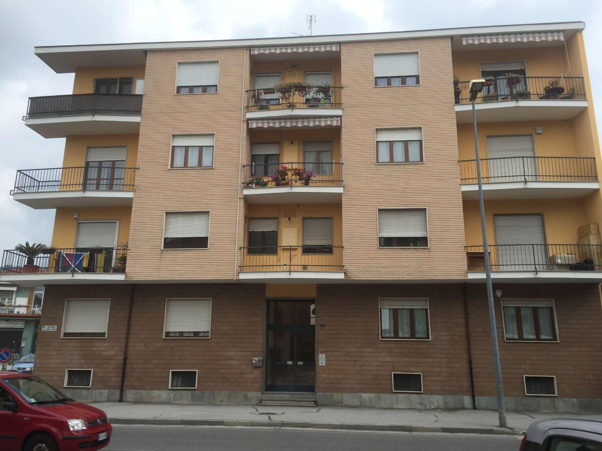  moncalieri vendita quart:  regina studio immobiliare