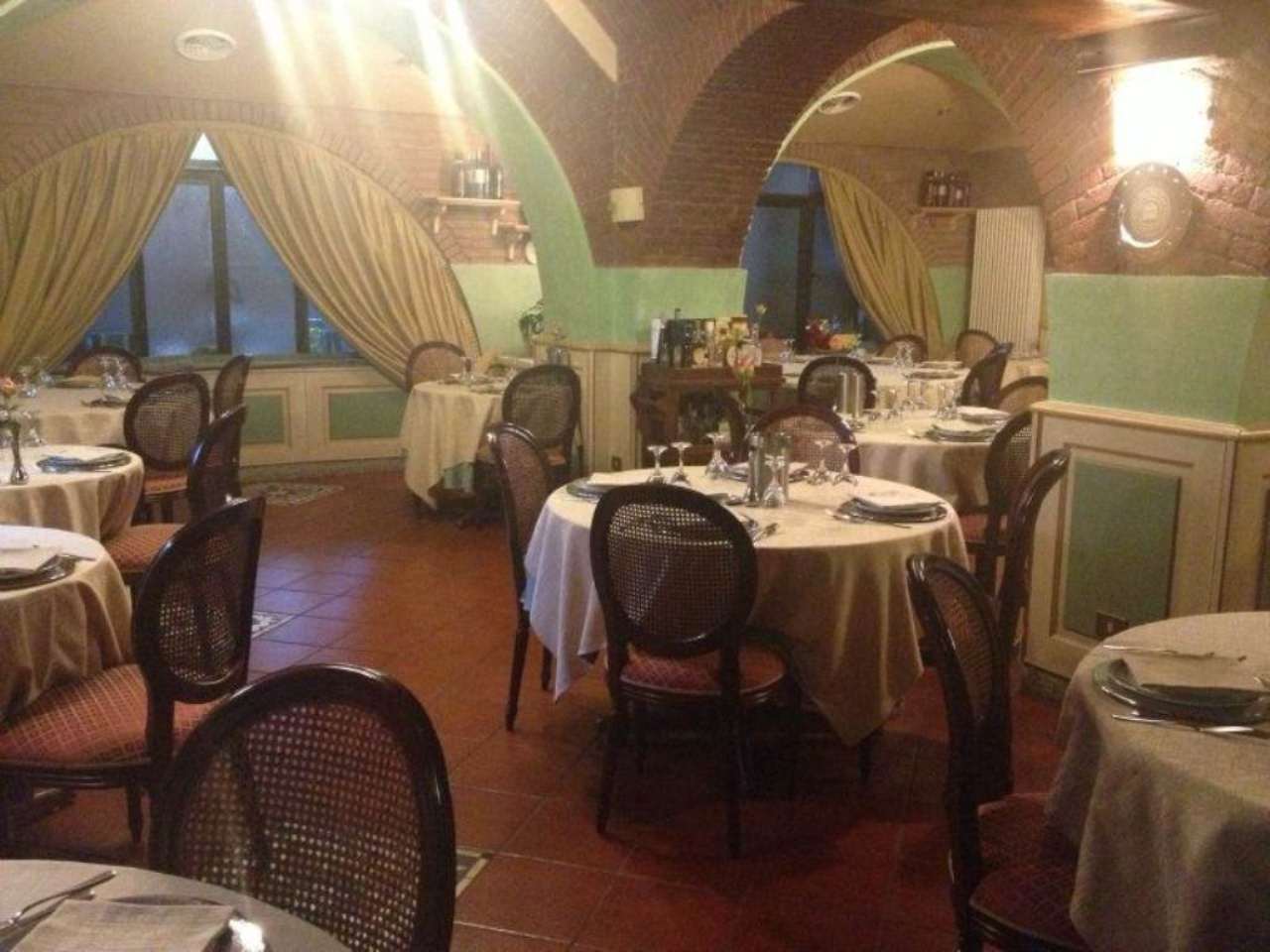 Negozio - Loc.Com. TORINO vendita  VANCHIGLIA Dell'arrivore Regina Studio Immobiliare