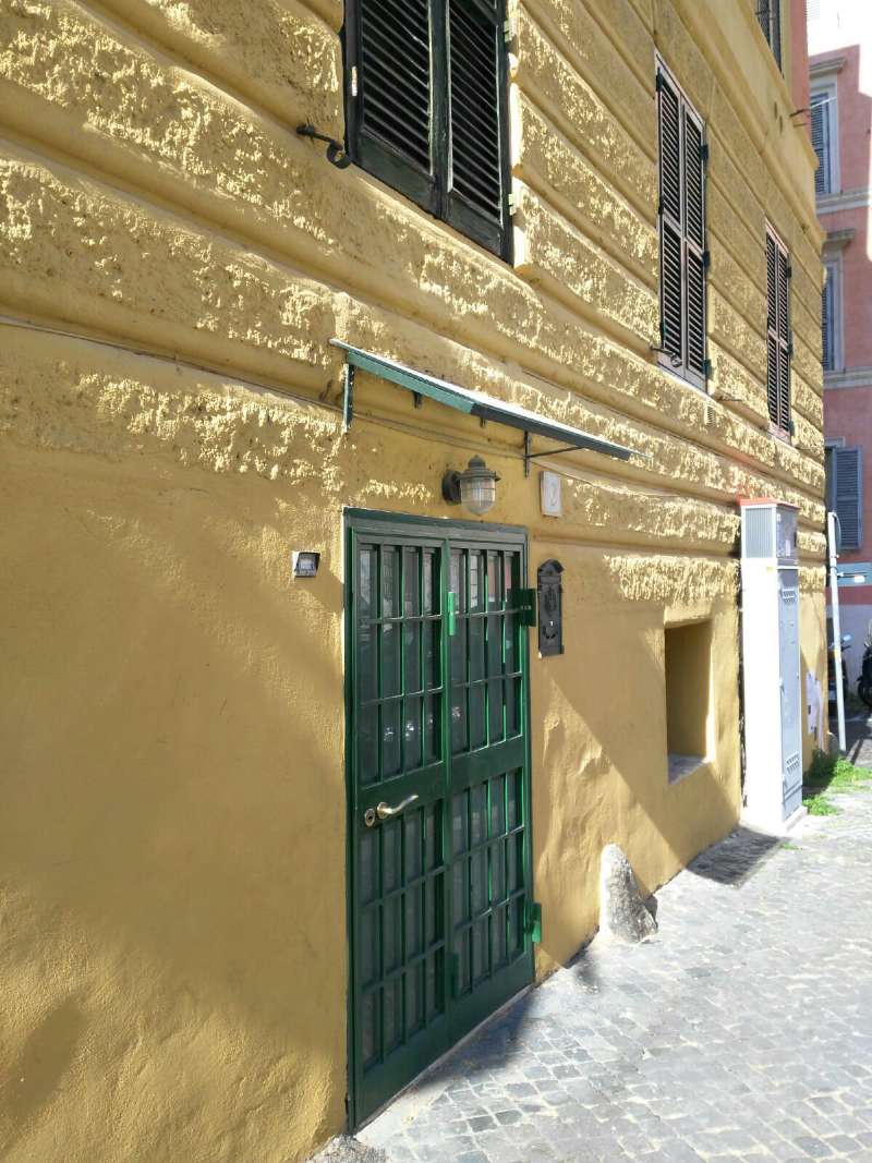  roma vendita quart: trastevere  arte-immobiliare-s.r.l