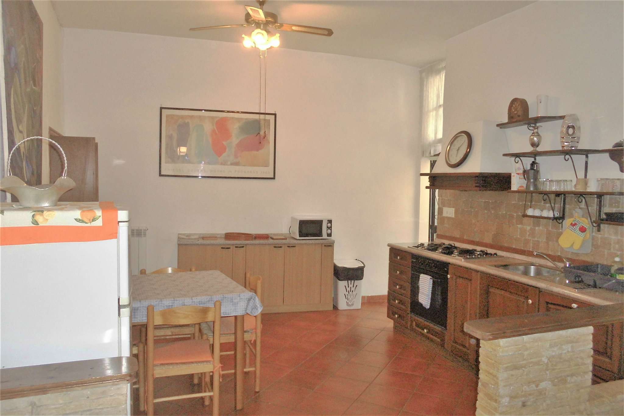  roma vendita quart: trastevere  arte immobiliare s.r.l