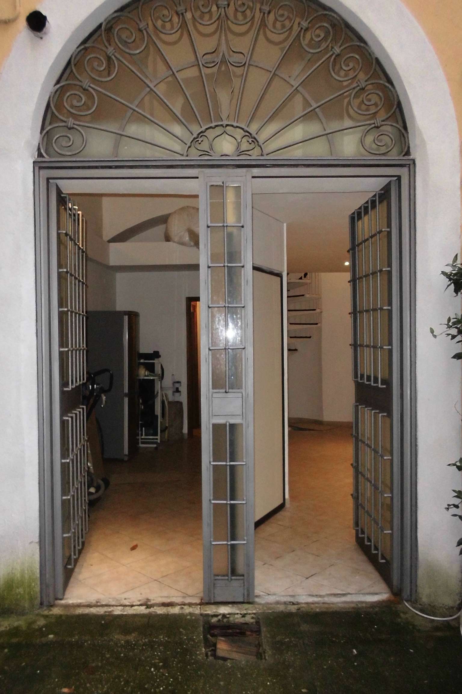 Ufficio - Loc.Com. ROMA vendita  Centro storico visconti venosta ARTE IMMOBILIARE S.R.L