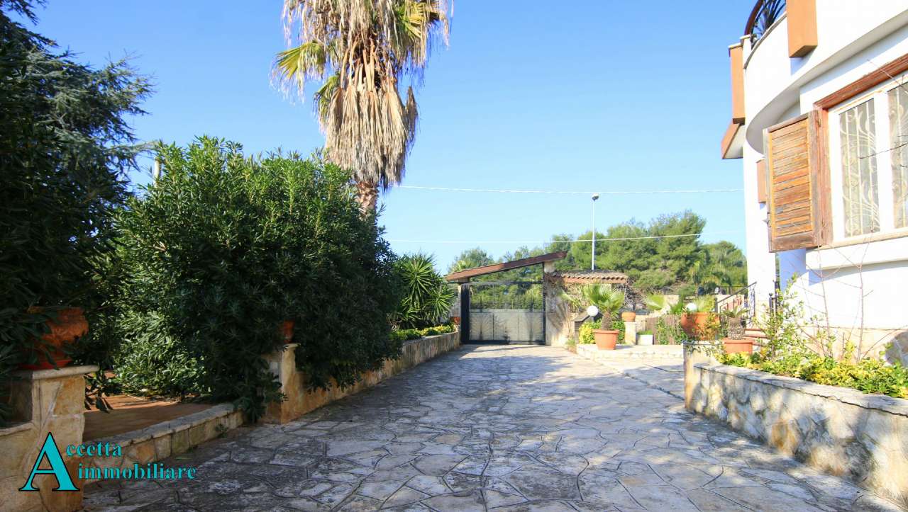Villa TARANTO vendita   Fiordaliso ACCETTA IMMOBILIARE