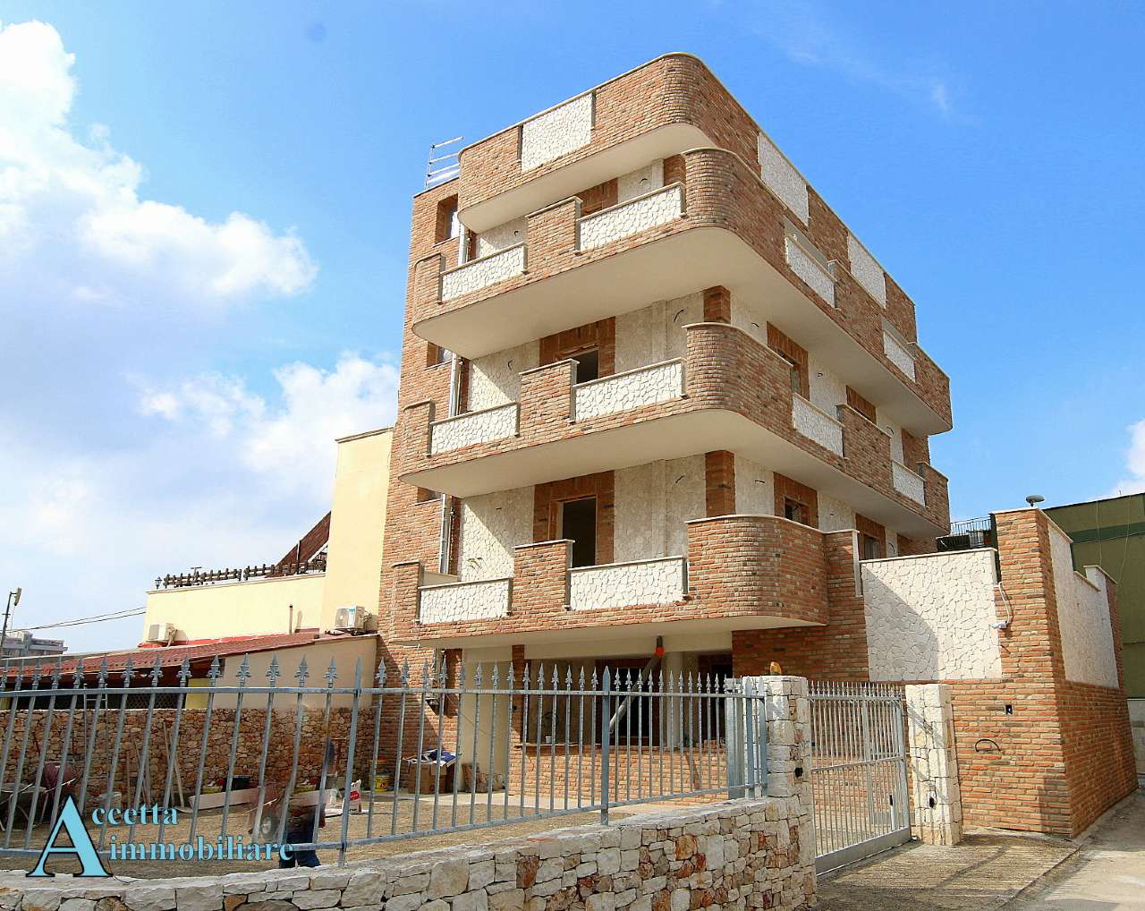 Appartamento TARANTO vendita   ad.ze Mio Mercato ACCETTA IMMOBILIARE