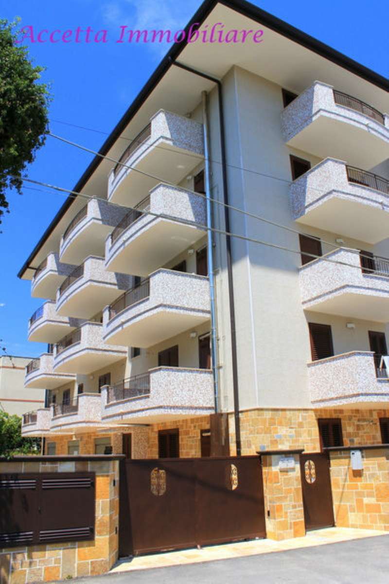  taranto affitto quart:  accetta immobiliare