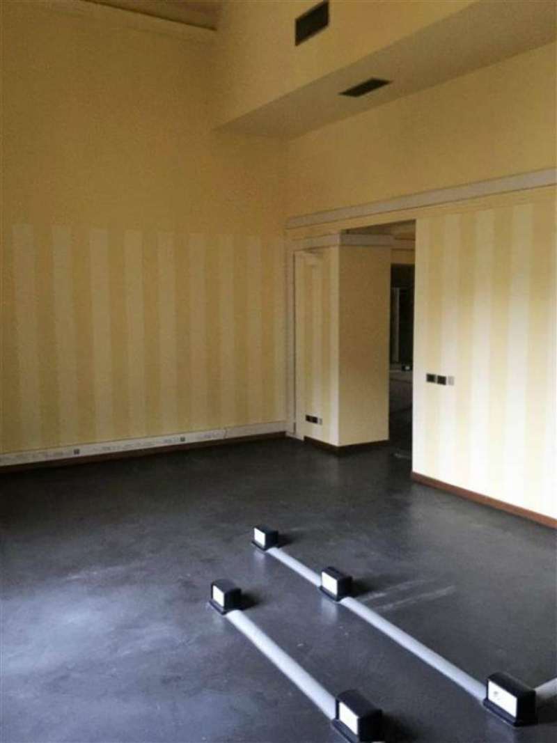 Ufficio - Loc.Com. MILANO affitto  CENTRO STORICO Torino Affiliato La Casa - MILANO SEMPIONE- ESSEVI SRL
