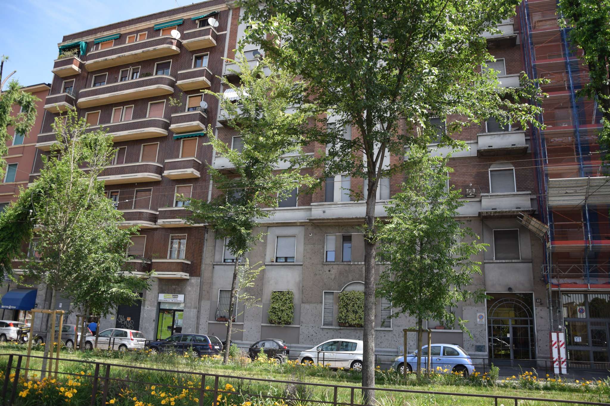 Negozio - Loc.Com. MILANO vendita  FIERA mac mahon Affiliato La Casa - MILANO SEMPIONE- ESSEVI SRL
