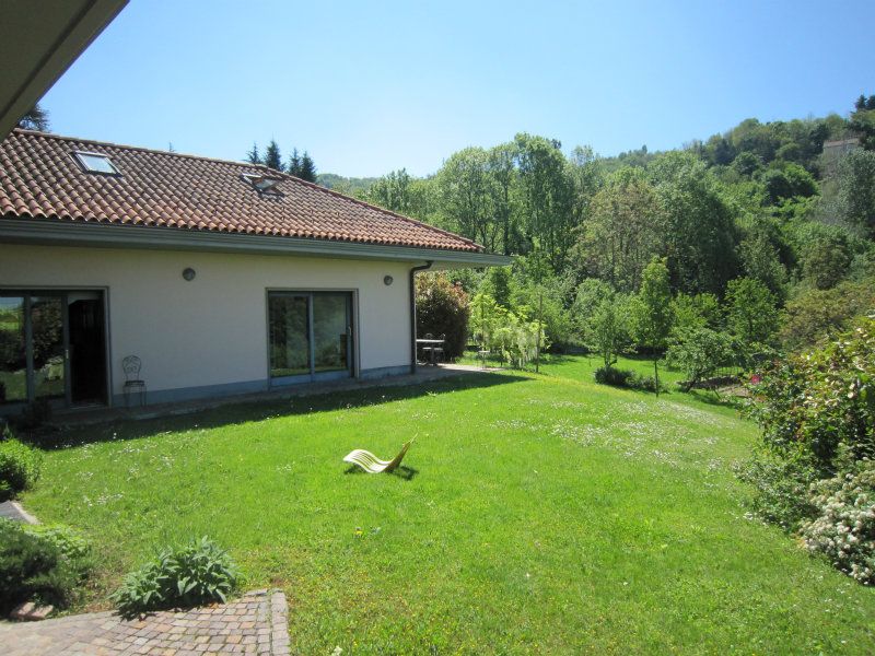 Torino  -  Precollina  - strada dai ronchi ai cunioli alti  - 280 mq