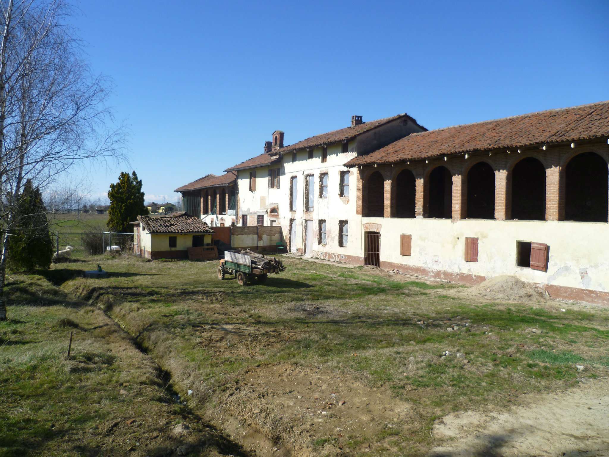  valfenera vendita quart: valfenera chiusano & c. torino