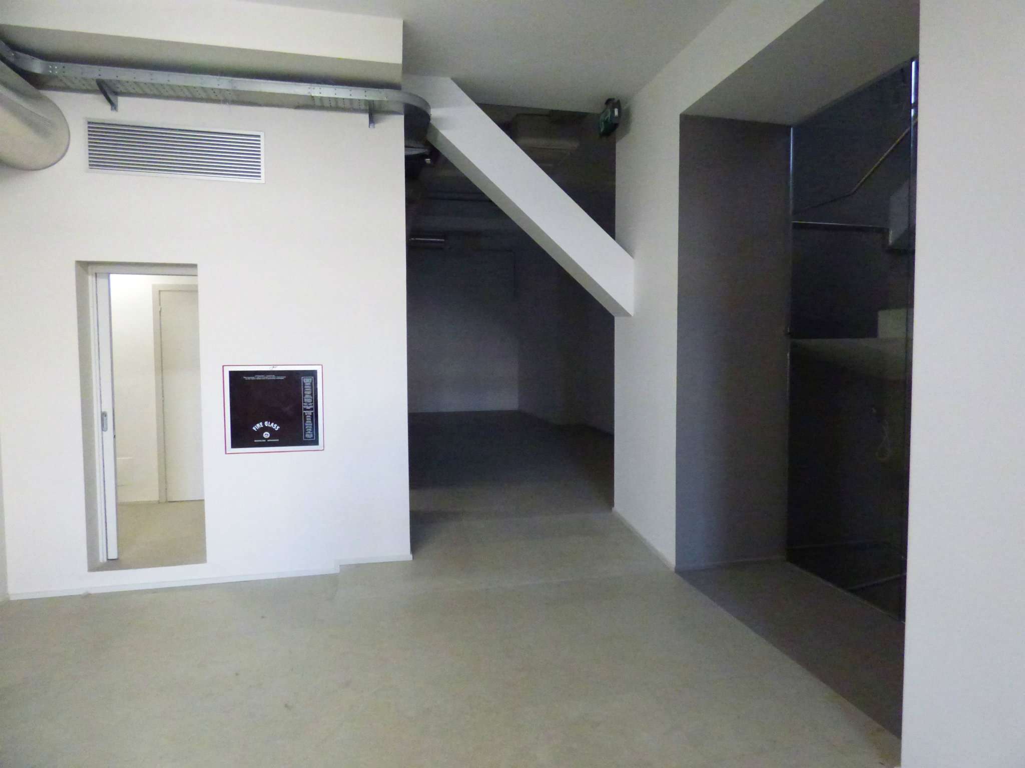 Negozio - Loc.Com. TORINO affitto  CENTRO Castello Chiusano & C. Torino