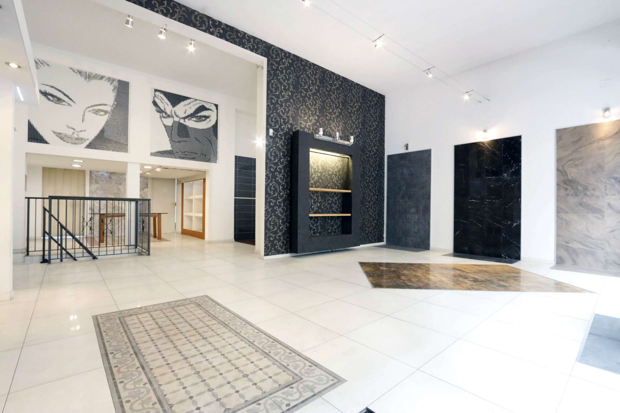 Negozio - Loc.Com. TORINO affitto  CENTRO Giolitti Chiusano & C. Torino