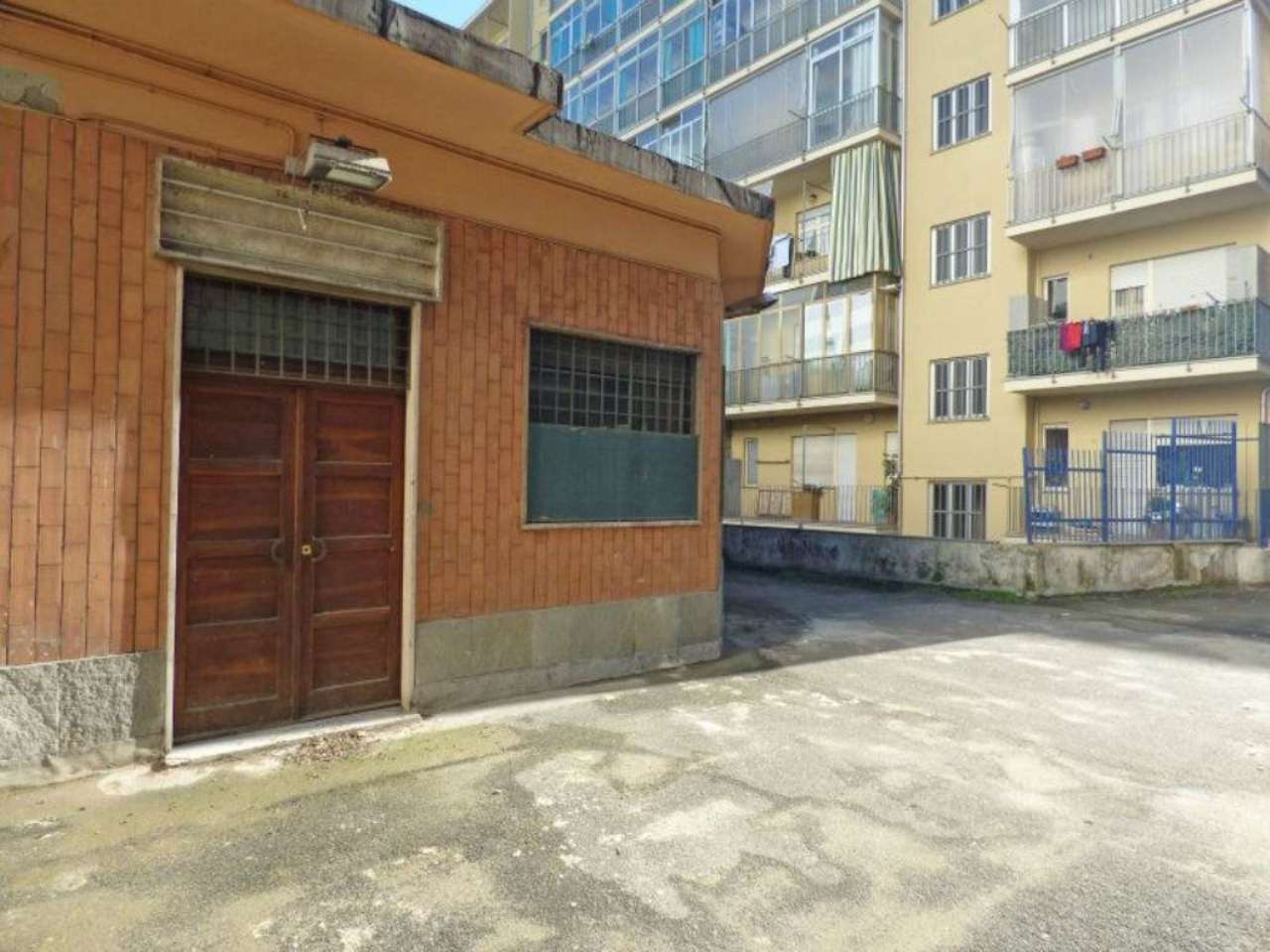 Negozio - Loc.Com. TORINO vendita  AURORA Pedrotti Chiusano & C. Torino