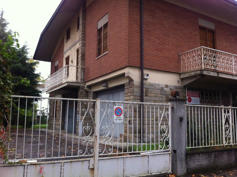 Villa Bifamiliare MODENA vendita    BELLEI SERVIZI IMMOBILIARI SRL