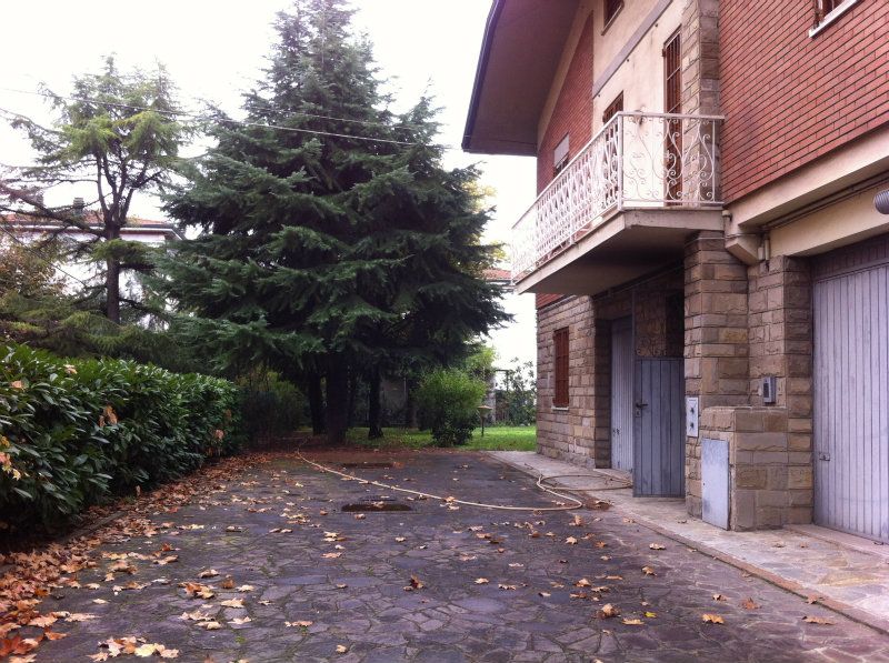 Villa Bifamiliare MODENA vendita    BELLEI SERVIZI IMMOBILIARI SRL