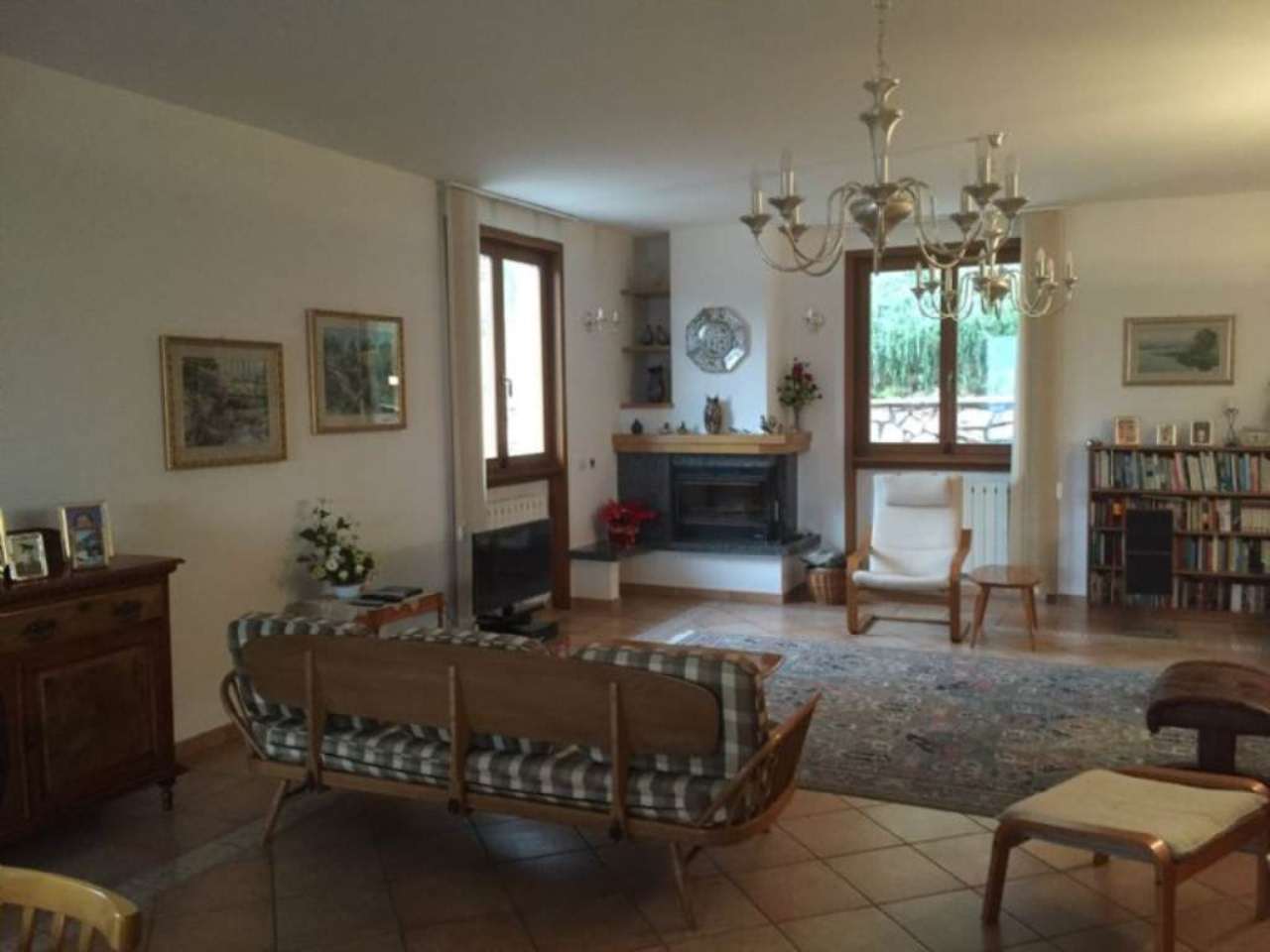 Villa CUASSO AL MONTE vendita    Broccucci Immobiliare