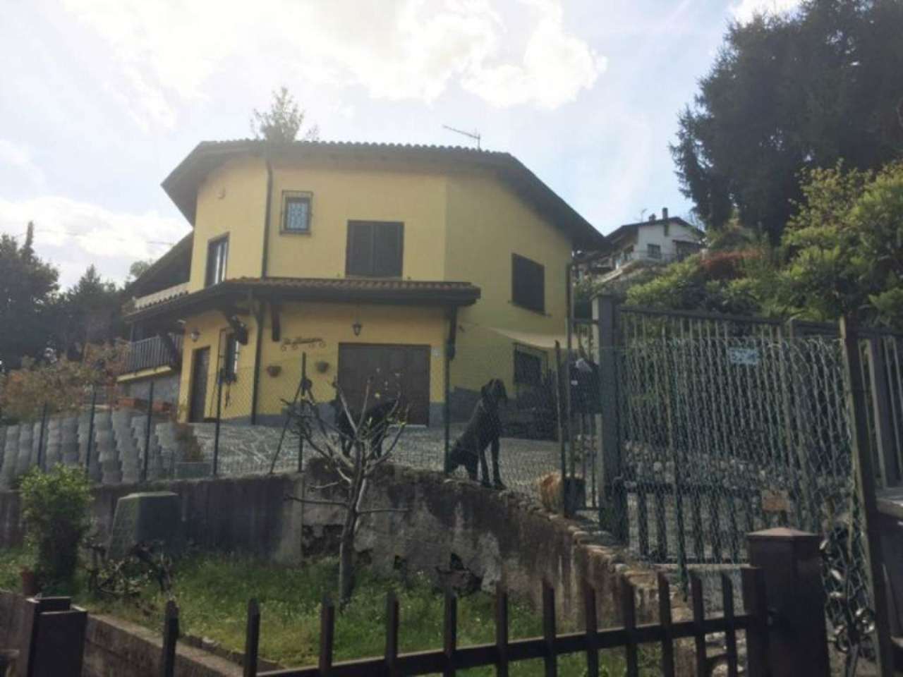  cuasso-al-monte vendita quart:  broccucci-immobiliare