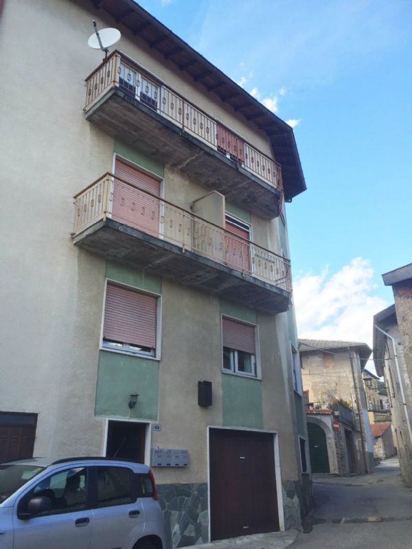  cuasso al monte vendita quart:  broccucci immobiliare