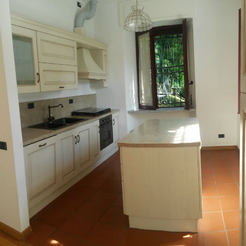 Appartamento VARESE vendita    Broccucci Immobiliare