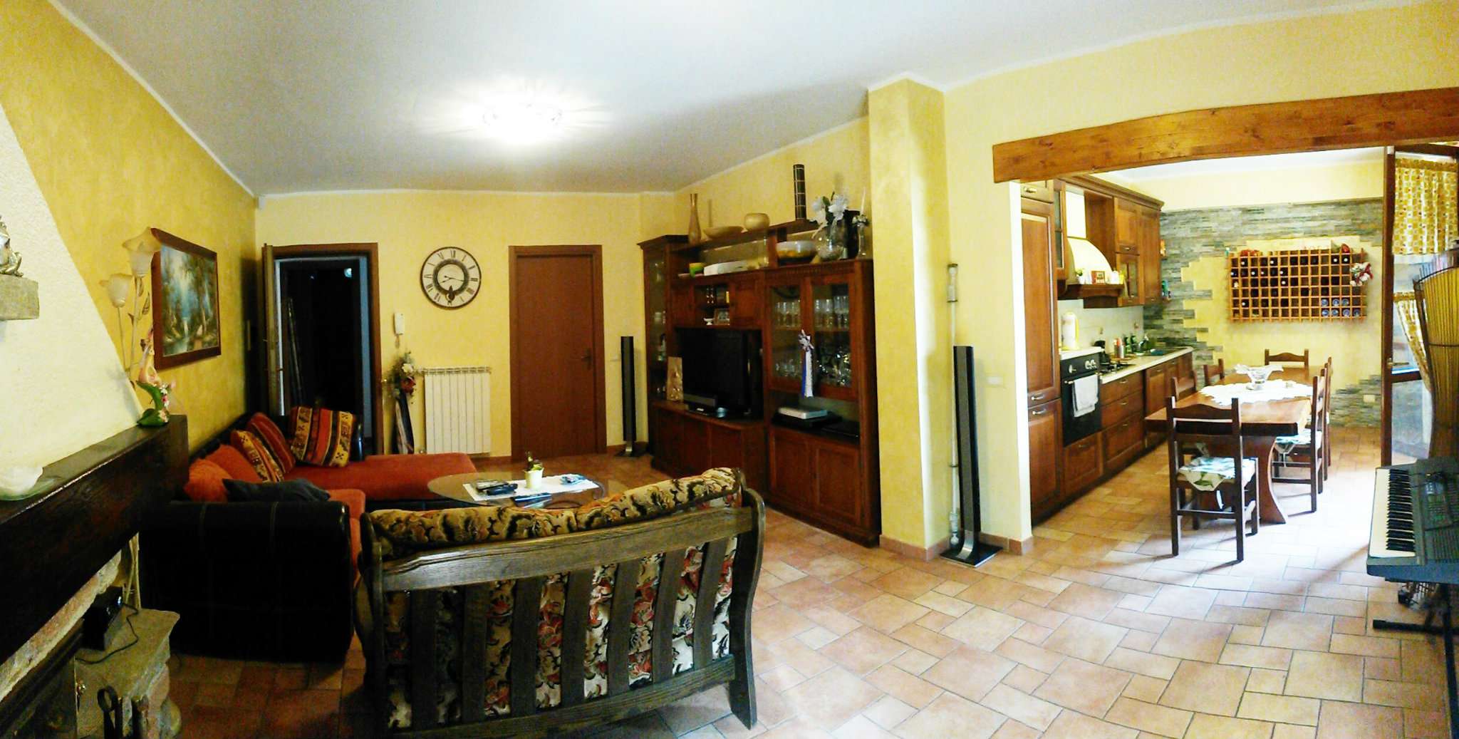 Appartamento CUASSO AL MONTE vendita    Broccucci Immobiliare
