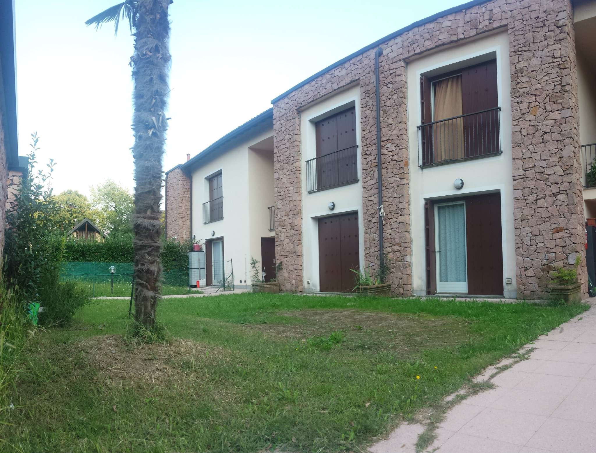 Appartamento CUASSO AL MONTE vendita    Broccucci Immobiliare