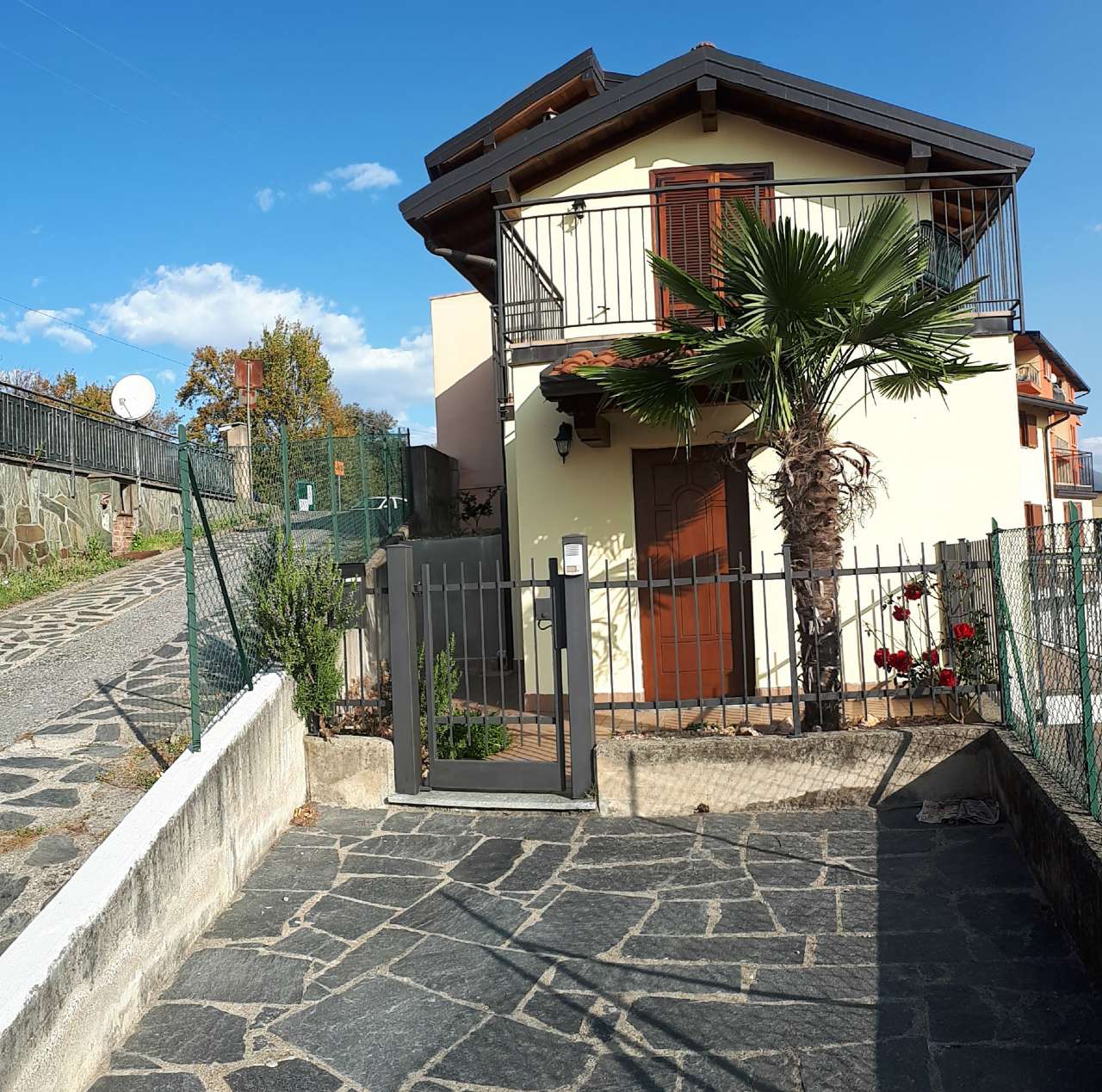 Appartamento CUASSO AL MONTE vendita    Broccucci Immobiliare