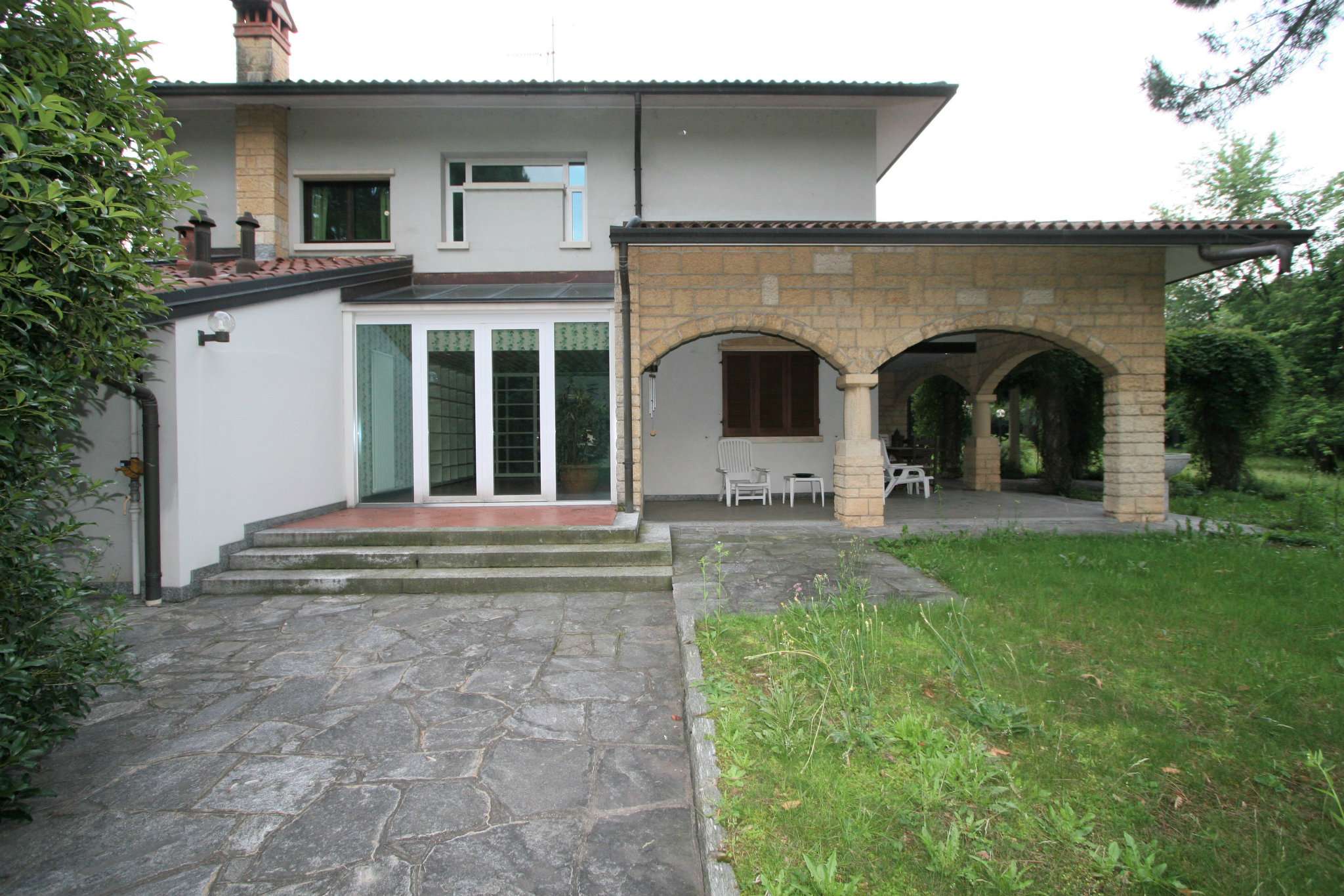 Villa ARCISATE vendita    Broccucci Immobiliare