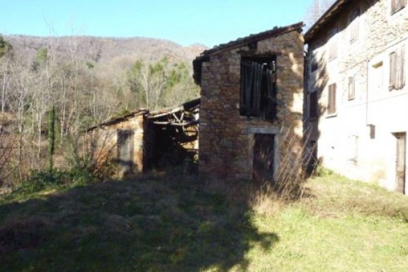 Rustico - Cascina CUASSO AL MONTE vendita    Broccucci Immobiliare