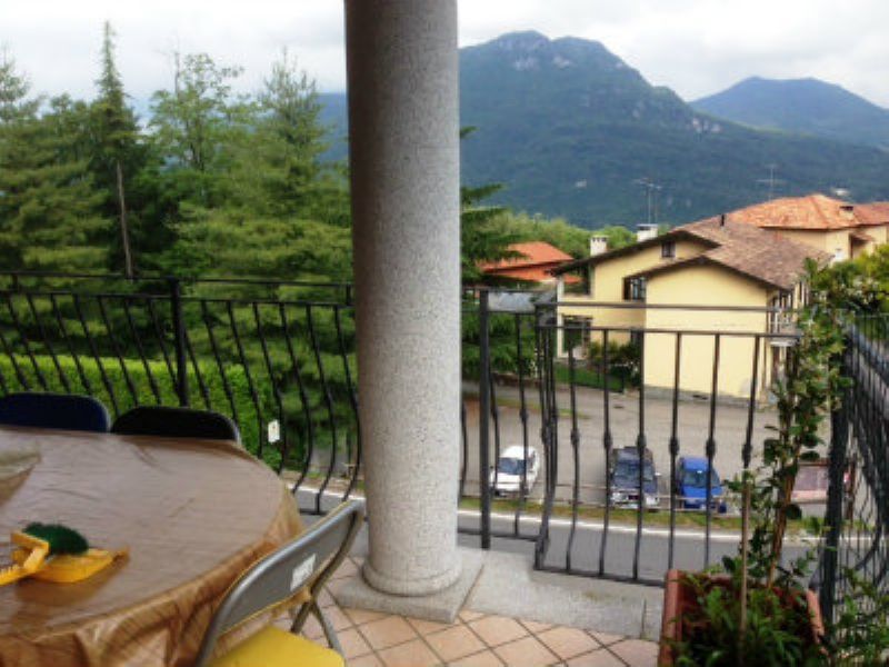 Villa Bifamiliare BEDERO VALCUVIA vendita    Broccucci Immobiliare